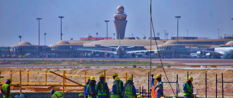 foto de construção em aeroporto